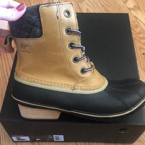 sorel poshmark